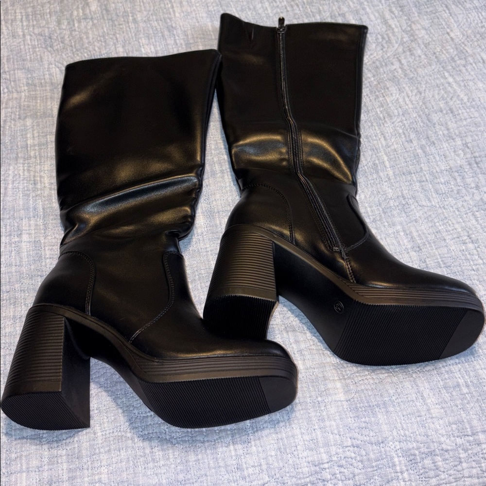 Athlefit Black Knee High Platform Boots - Picture 10 of 12